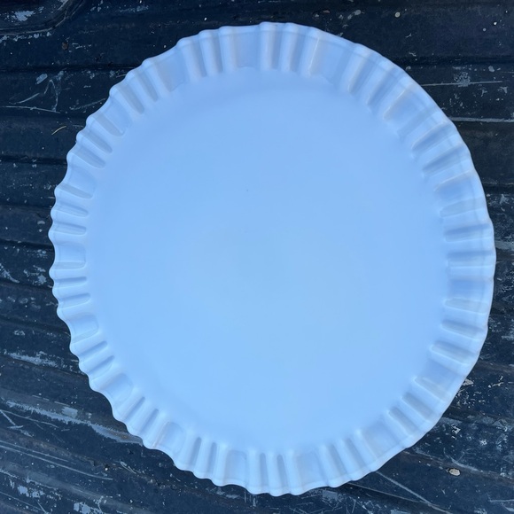 Vintage Milk Glass Cake Plate Pedestal Footed White Ruffles - Picture 3 of 6
